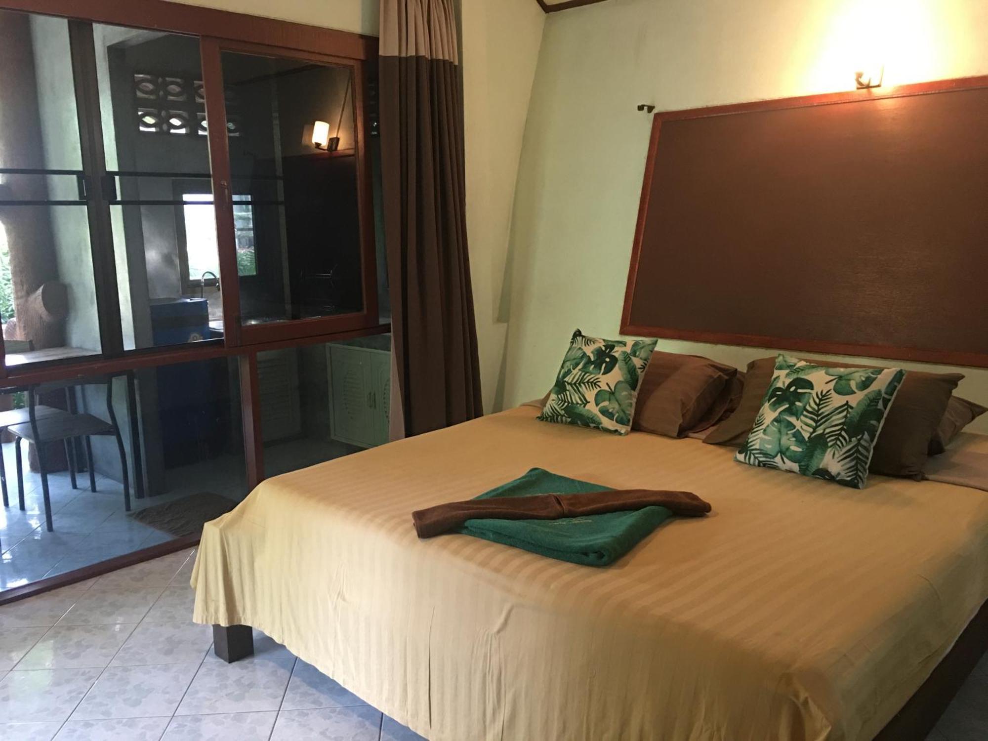 Poseidon 2* Ko Tao